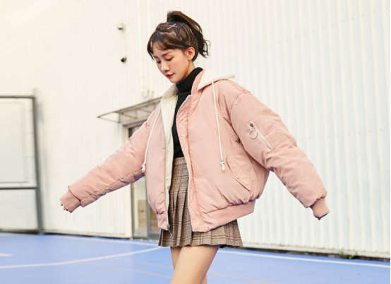 可爱的面包衣服,玩弄着甜美女孩的心 可爱的面包衣服,玩弄着甜美女孩的心